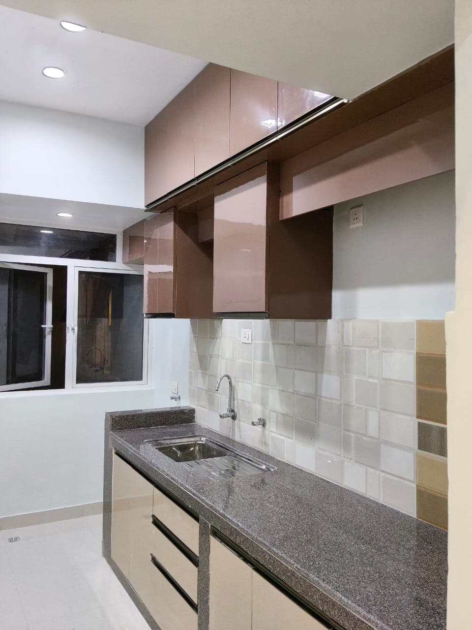 Rishi Pranaya — 3 BHK Semi-Furnished Apartment for Rent — Photo 5
