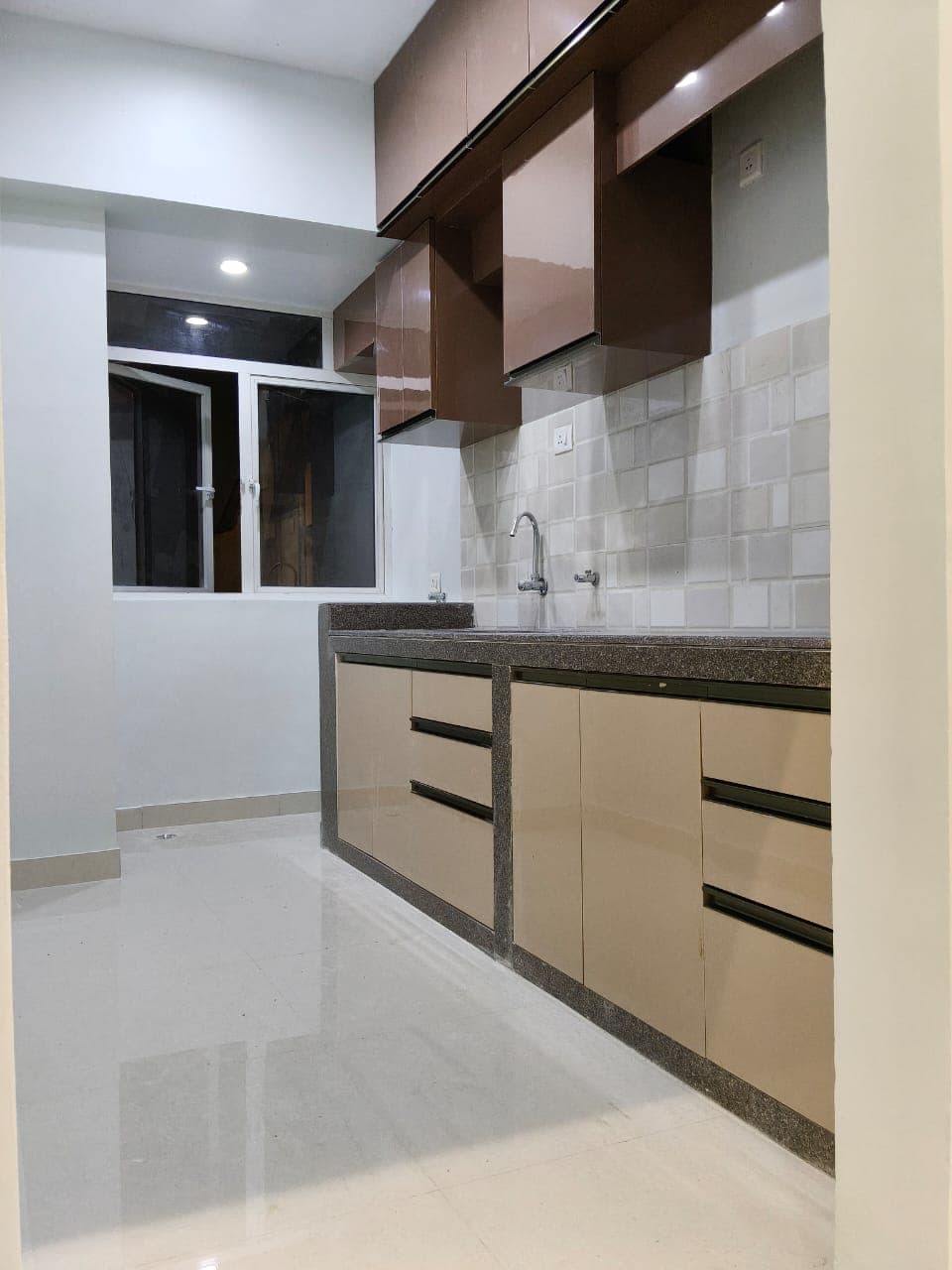 Rishi Pranaya — 3 BHK Semi-Furnished Apartment for Rent — Photo 6