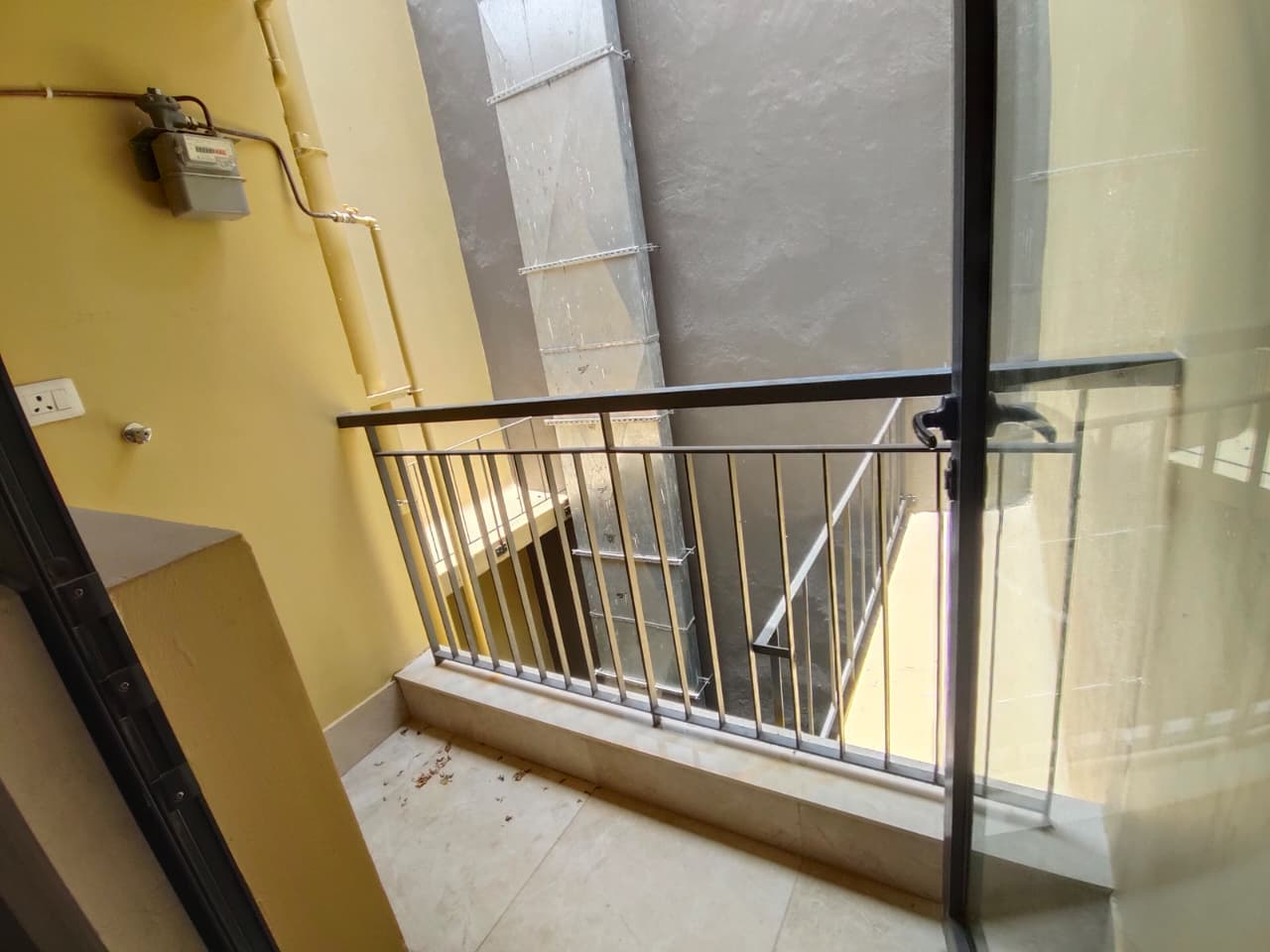 Ambuja Urvisha (Chothurti) — 2 BHK 11th Floor North-Facing Resale — Photo 8