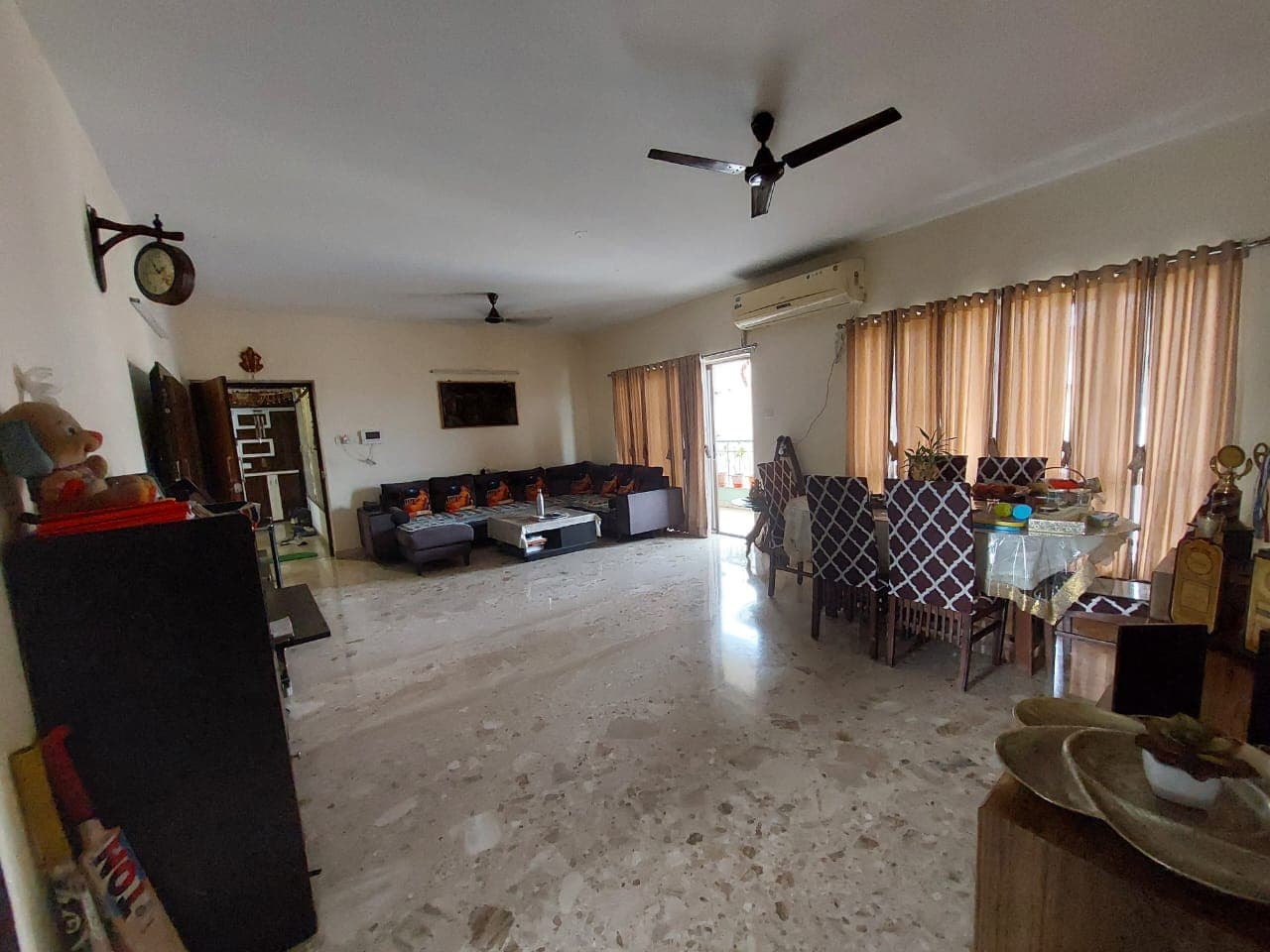Shankhmani — Top Floor 3 BHK Luxury Penthouse Style — Photo 3