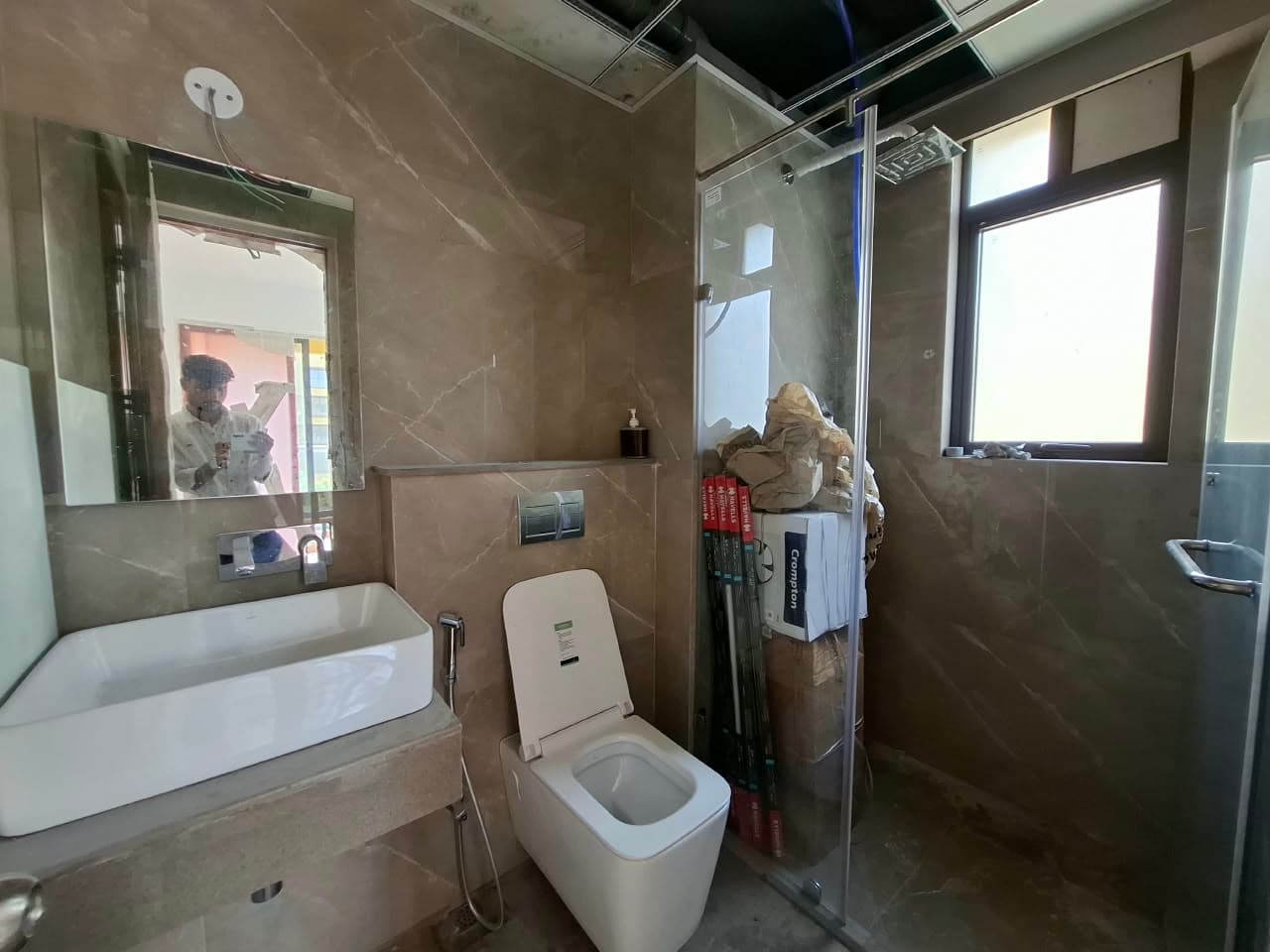 Ambuja Urvisha — 2 BHK 2 Balcony Corner Residence for Rent — Photo 14