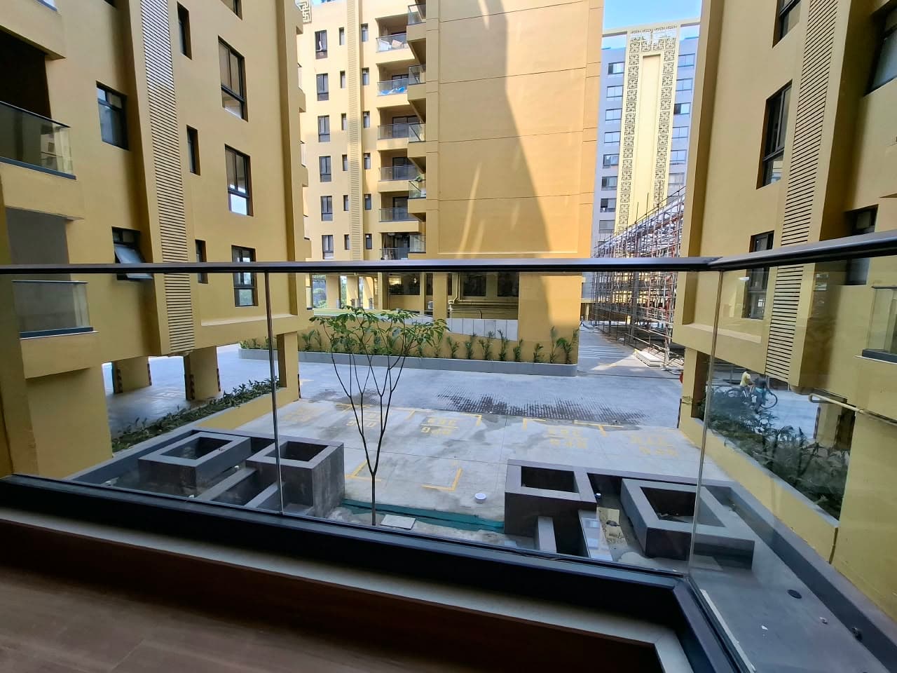 Ambuja Urvisha — 3 BHK 1559 Sq.ft Garden-Facing Flat for Rent — Photo 16