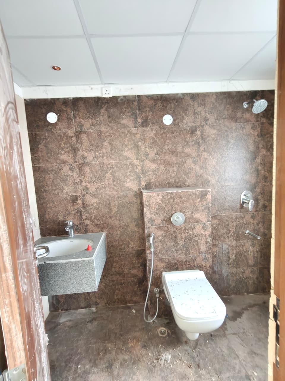 Rishi Pranaya — 2 BHK Designer Semi-Furnished Flat for Rent — Photo 11
