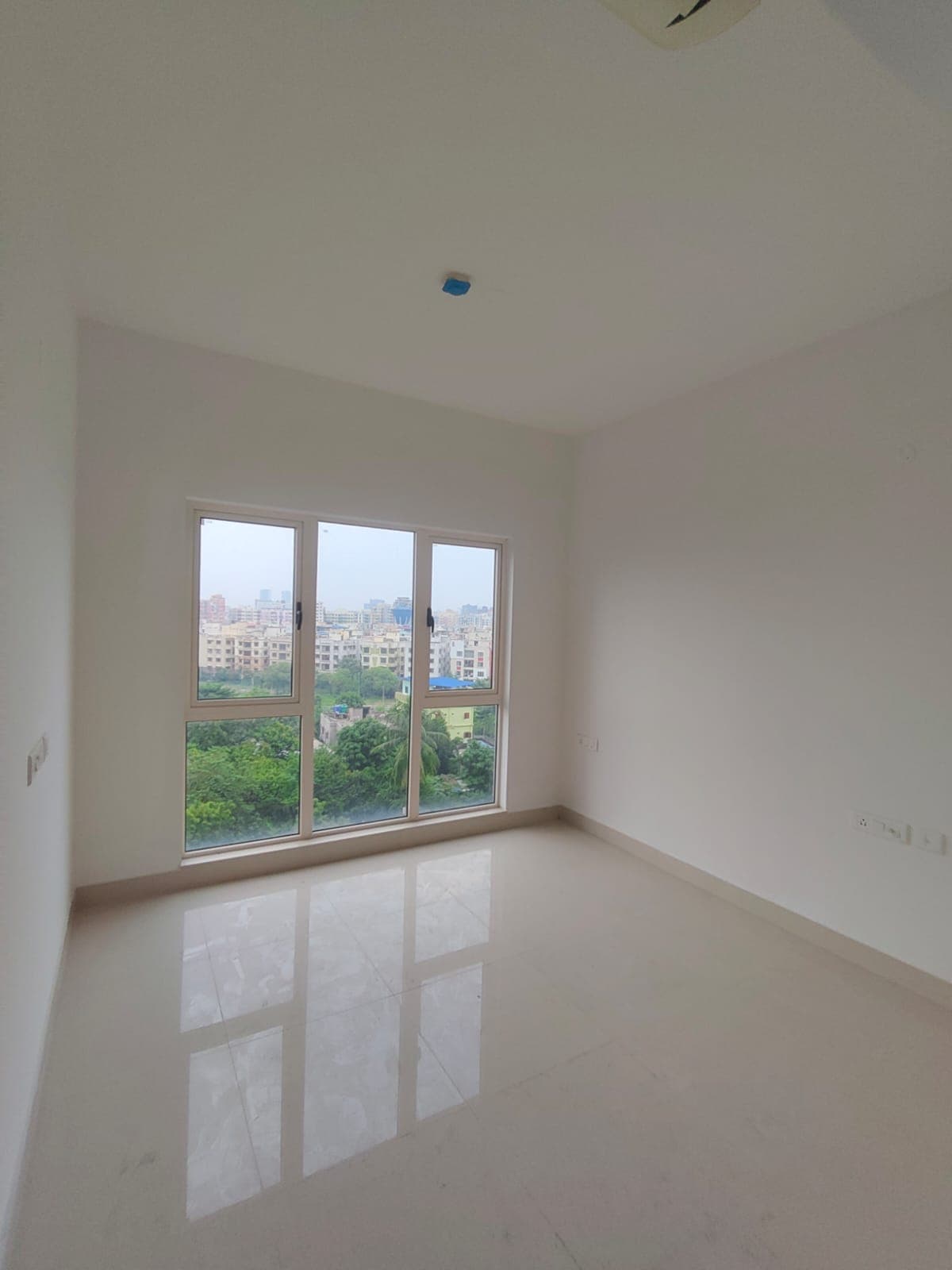 PS One10 — 2.5 BHK Unused Brand New Resale Apartment — Photo 8